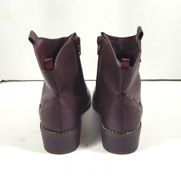 Old Navy Western style vegan leather brown ankle boots Size: 5 - Picture 4 of 5